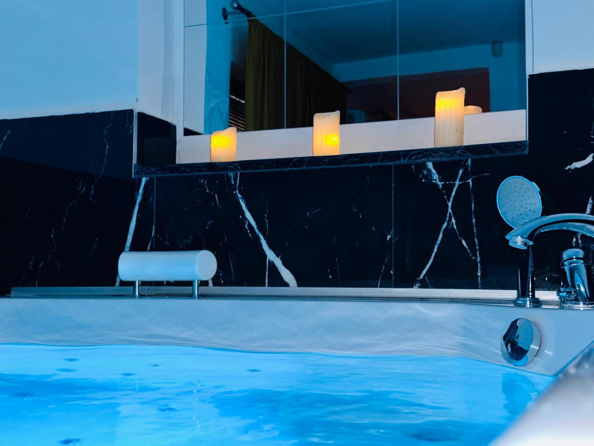 Hedonist Spa Jacuzzi Sarajevo Free Parking Exteriör bild