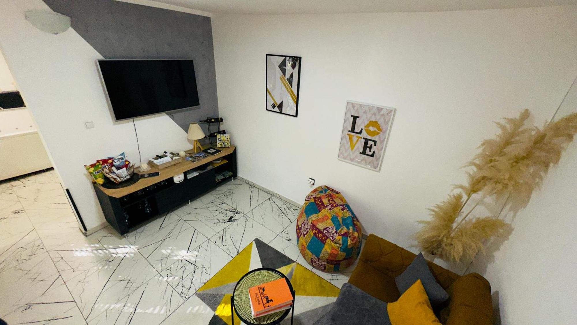 Hedonist Spa Jacuzzi Sarajevo Free Parking Exteriör bild