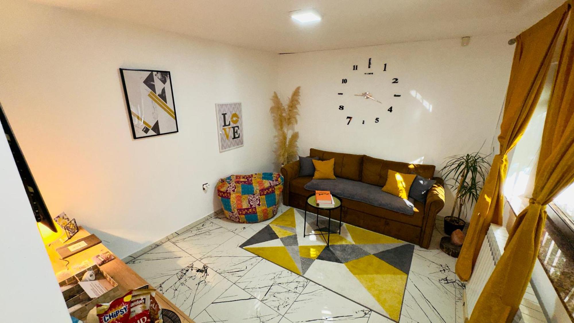 Hedonist Spa Jacuzzi Sarajevo Free Parking Exteriör bild